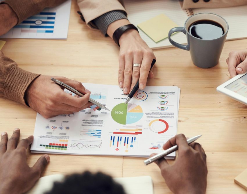 pexels-fauxels-3184292